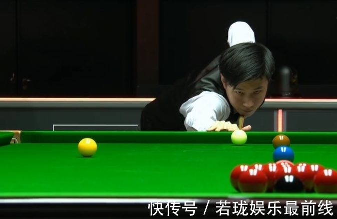 笑与闹